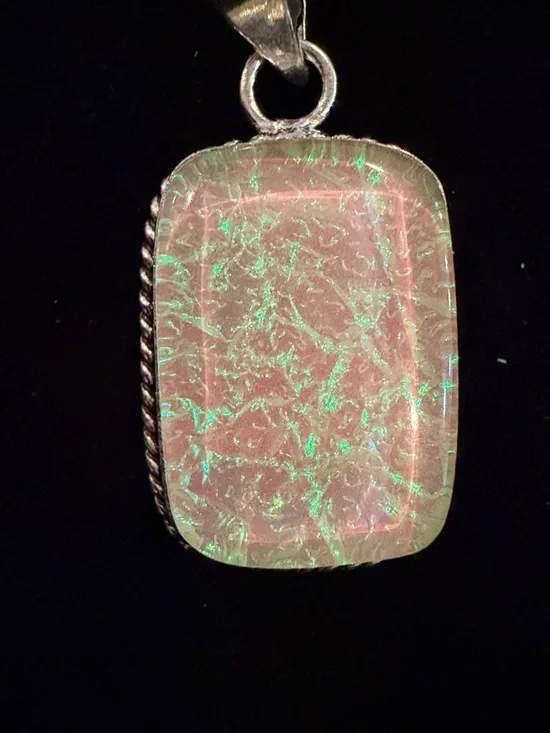 Sterling Silver White Opal-like Glass Pendant Necklace - Picture 2 of 5